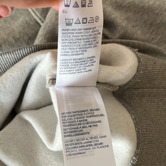 NWT Tommy Hilfiger Men Sweater Size S/P - Picture 7 of 10